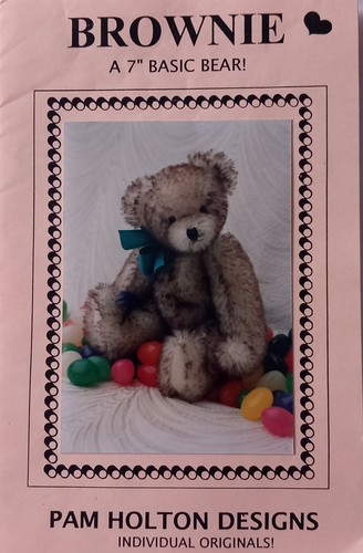 Traditional teddy bear - 7",
