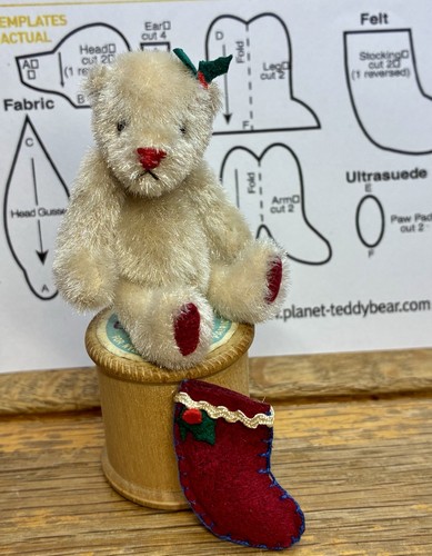 Miniature teddy bear - 3”,